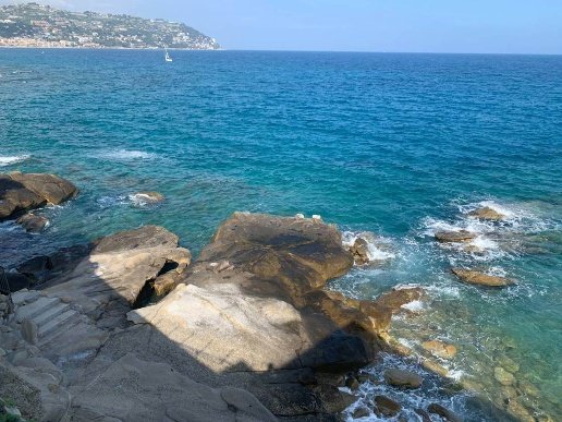 casa indipendente in vendita a Bordighera