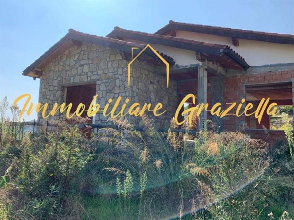 casa indipendente in vendita a Bordighera in zona Sasso