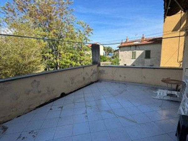 casa indipendente in vendita a Bordighera