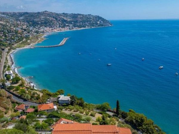 appartamento in vendita a Bordighera