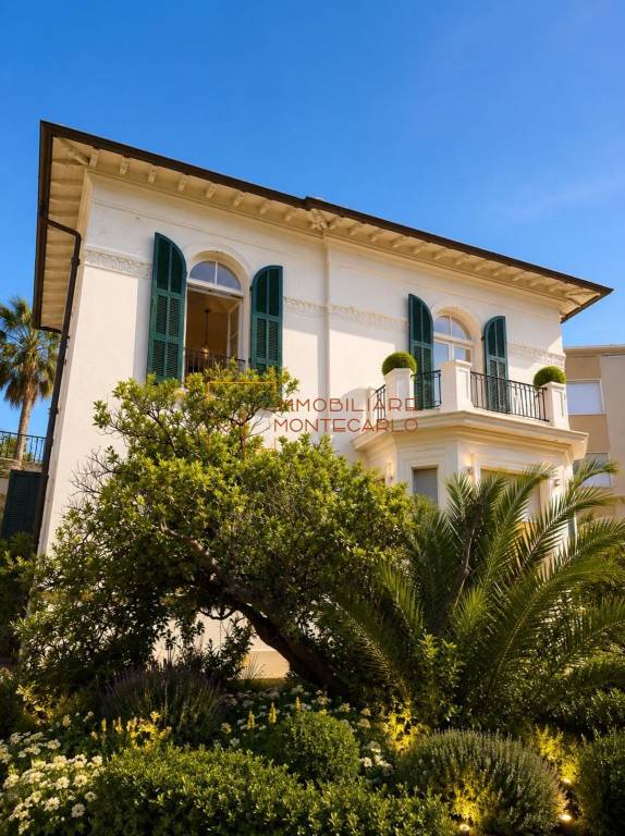 casa indipendente in vendita a Bordighera
