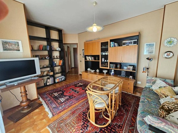appartamento in vendita a Bordighera in zona Borghetto San Nicolò
