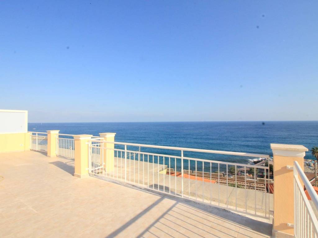 appartamento in vendita a Bordighera