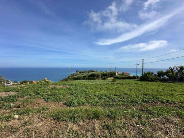 casa indipendente in vendita a Bordighera