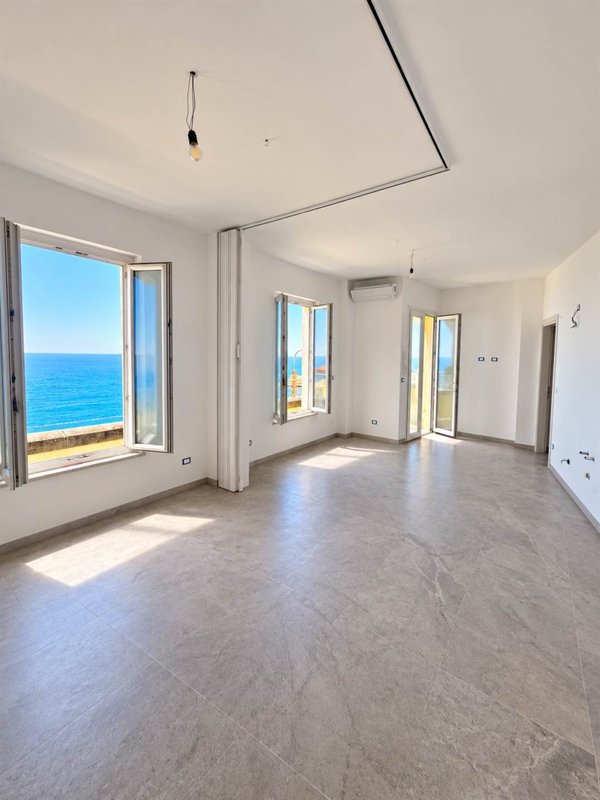 appartamento in vendita a Bordighera