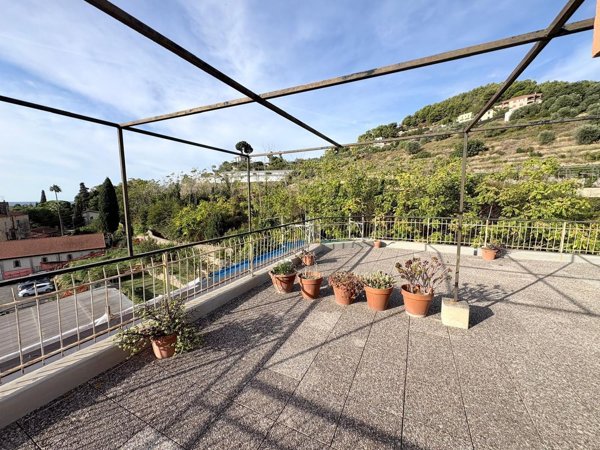 appartamento in vendita a Bordighera