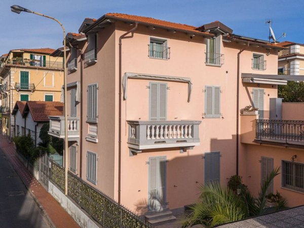 appartamento in vendita a Bordighera