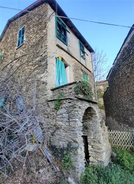 casa indipendente in vendita a Borghetto d'Arroscia in zona Gavenola
