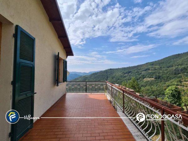 casa indipendente in vendita a Borghetto d'Arroscia in zona Gavenola