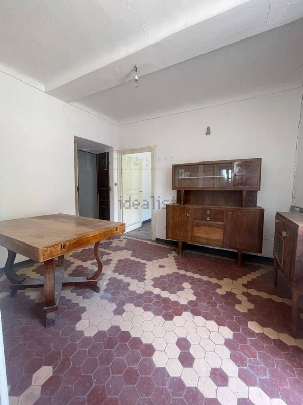 casa indipendente in vendita a Borghetto d'Arroscia in zona Ubaga