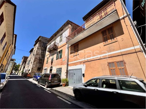 casa indipendente in vendita a Borghetto d'Arroscia