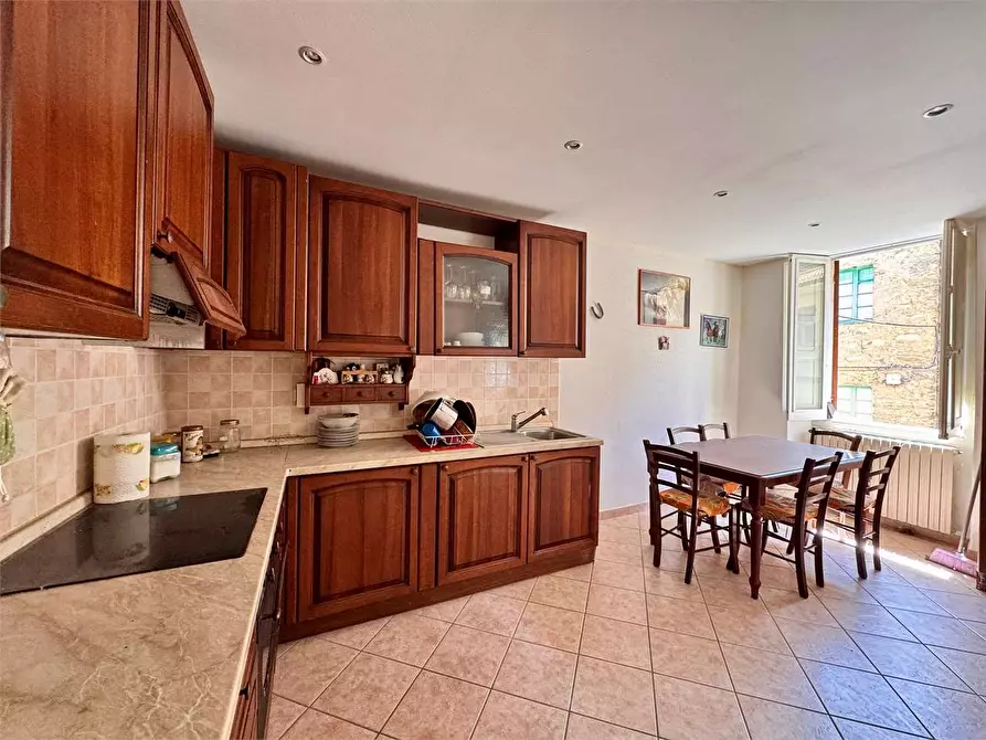 casa indipendente in vendita a Borghetto d'Arroscia in zona Ubaga