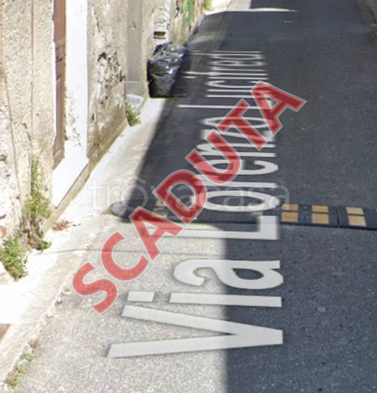 locale commerciale in vendita a Borghetto d'Arroscia