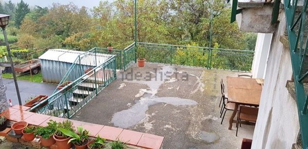 appartamento in vendita a Borghetto d'Arroscia in zona Gazzo