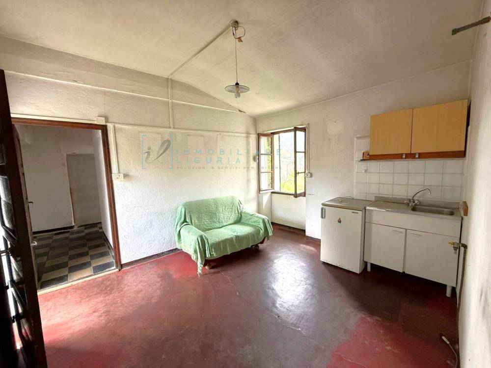 casa indipendente in vendita a Borghetto d'Arroscia in zona Gavenola