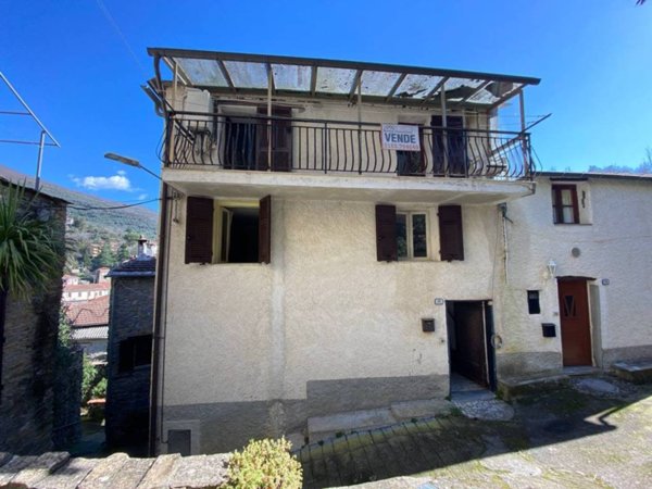 casa indipendente in vendita a Borgomaro