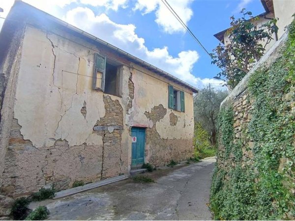casa indipendente in vendita a Borgomaro in zona Ville San Sebastiano