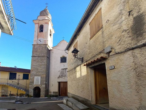 casa indipendente in vendita a Borgomaro in zona Conio