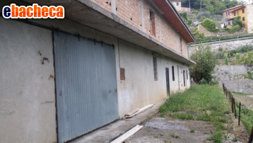 appartamento in vendita a Borgomaro in zona Conio