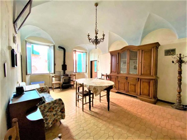 appartamento in vendita a Borgomaro