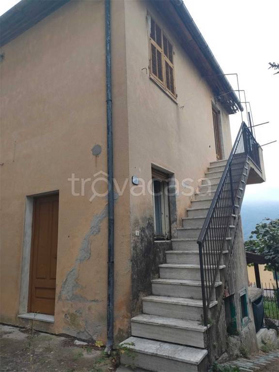 appartamento in vendita a Borgomaro in zona Ville San Pietro