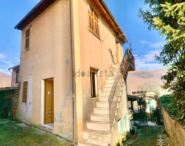 casa indipendente in vendita a Borgomaro in zona Ville San Pietro