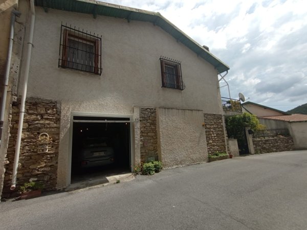 casa indipendente in vendita a Borgomaro in zona Ville San Pietro