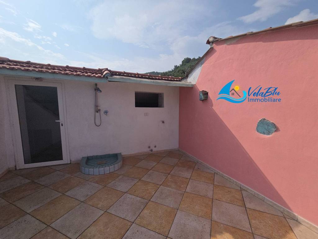 casa indipendente in vendita a Borgomaro in zona Candeasco