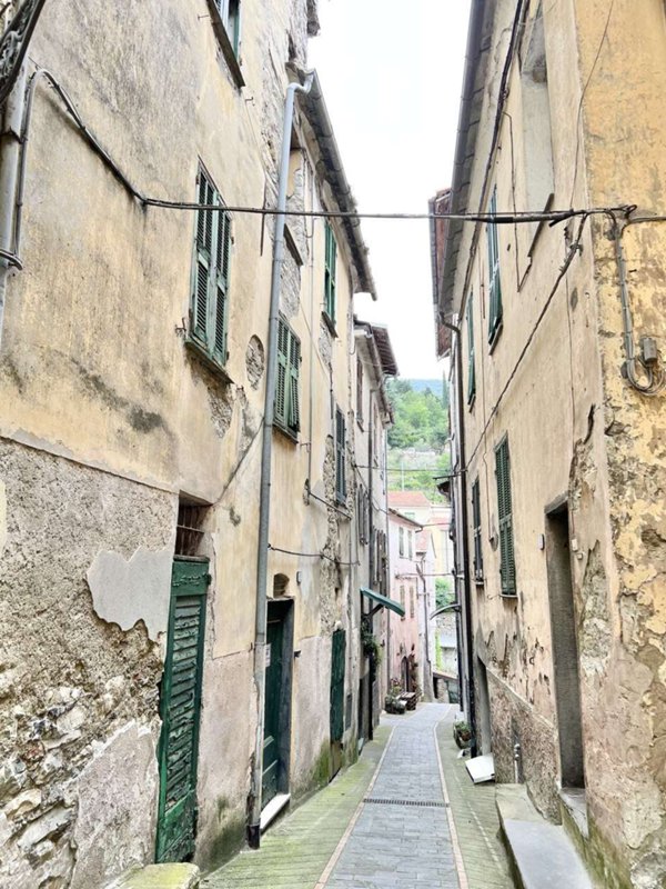 casa indipendente in vendita a Borgomaro
