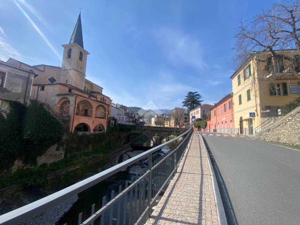 appartamento in vendita a Borgomaro