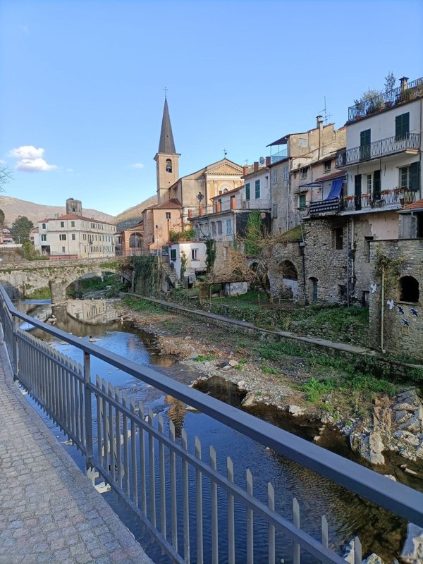 appartamento in vendita a Borgomaro