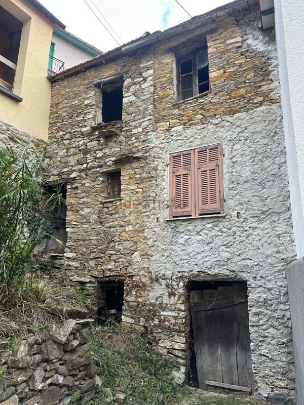 casa indipendente in vendita a Borgomaro in zona Ville San Sebastiano
