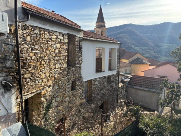 casa indipendente in vendita a Borgomaro in zona Candeasco