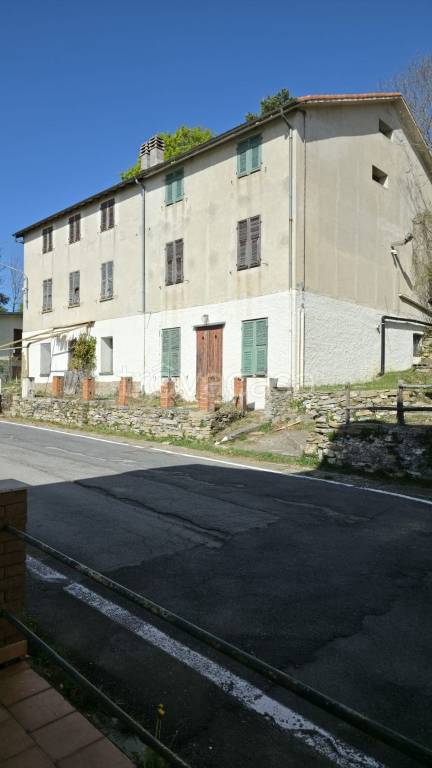 appartamento in vendita a Borgomaro in zona San Bernardo di Conio