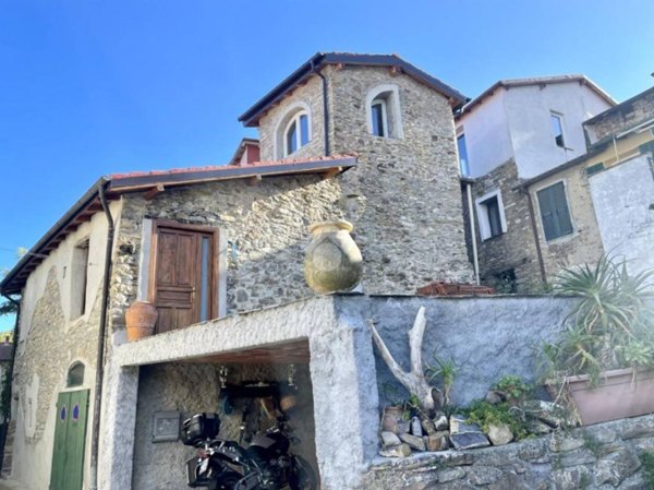 casa indipendente in vendita a Borgomaro in zona Ville San Pietro