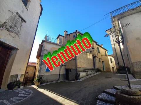 casa indipendente in vendita a Borgomaro in zona Conio