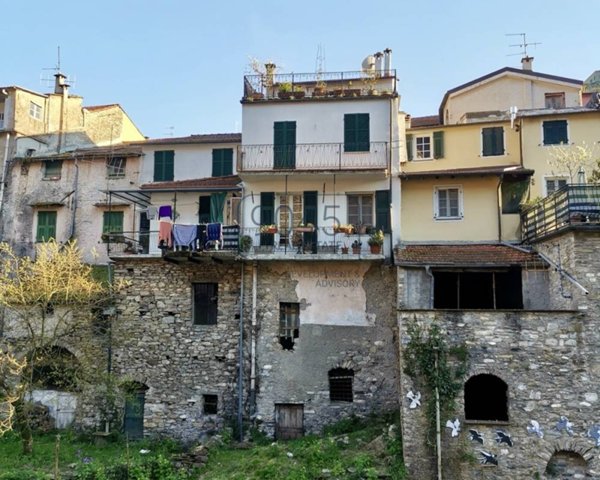 appartamento in vendita a Borgomaro
