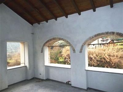 casale in vendita a Borgomaro in zona San Lazzaro Reale
