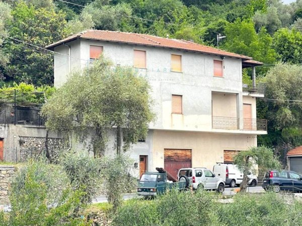 casa indipendente in vendita a Borgomaro in zona Candeasco