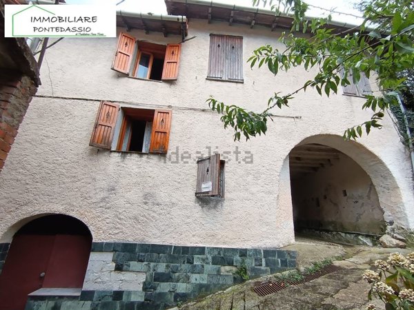 casa indipendente in vendita a Borgomaro in zona Ville San Pietro