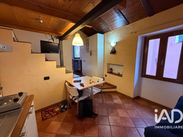 appartamento in vendita a Borgomaro in zona Candeasco