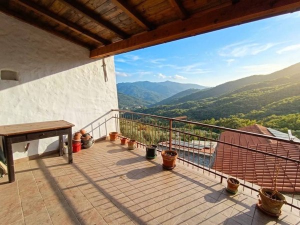 casa indipendente in vendita a Borgomaro in zona Ville San Sebastiano