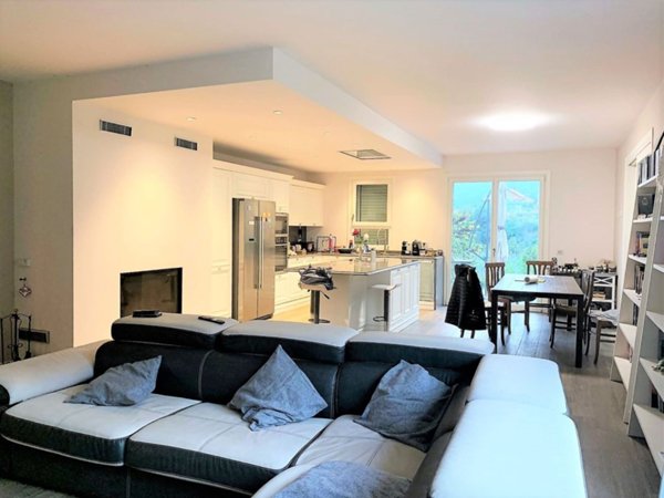casa indipendente in vendita a Camporosso