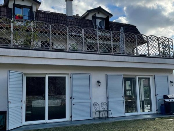 casa indipendente in vendita a Camporosso