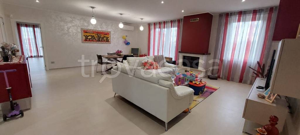 appartamento in vendita a Camporosso