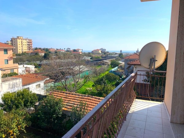 appartamento in vendita a Camporosso