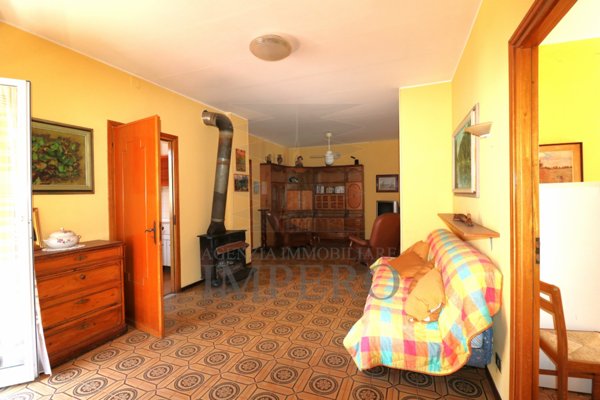 casa indipendente in vendita a Camporosso
