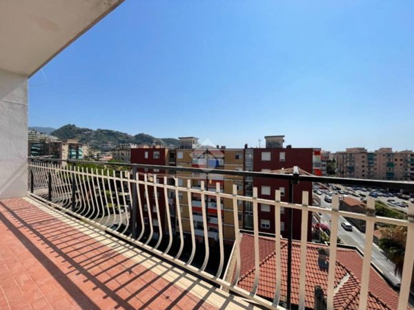 appartamento in vendita a Camporosso