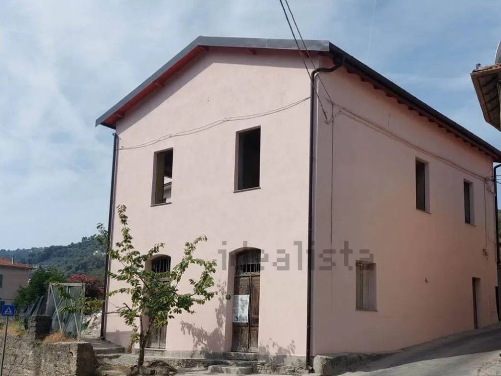 appartamento in vendita a Camporosso