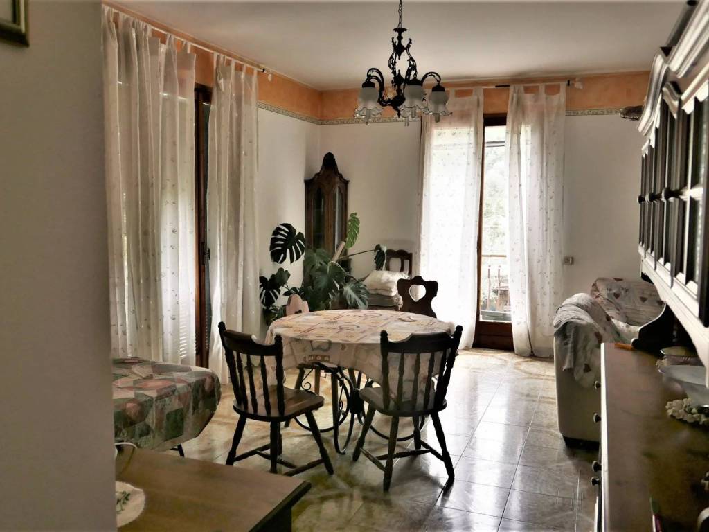 casa indipendente in vendita a Camporosso